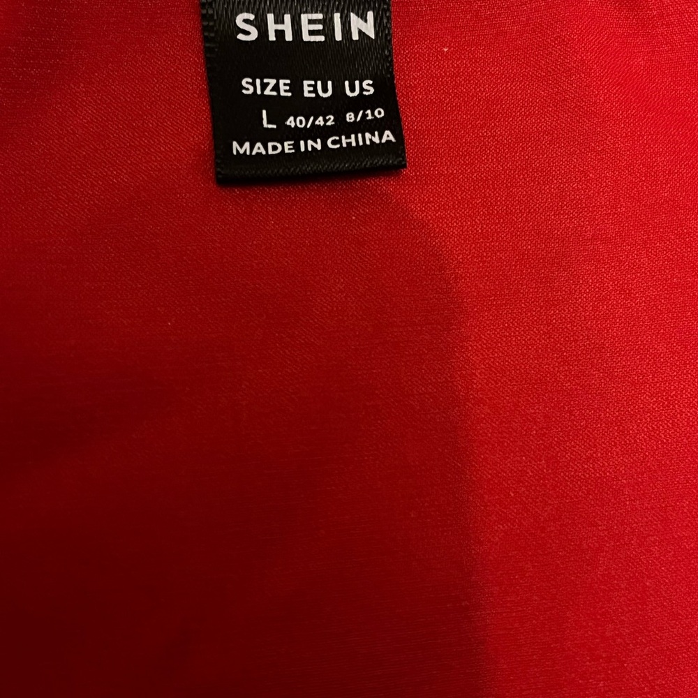 SHEIN Top - Picture 4 of 4